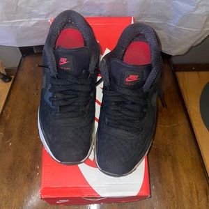 Nike Air Max 90 Ultra PRM GS pre-loved used